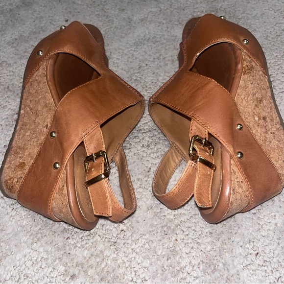 Kenneth Cole Brown Sandals - Picture 5 of 5